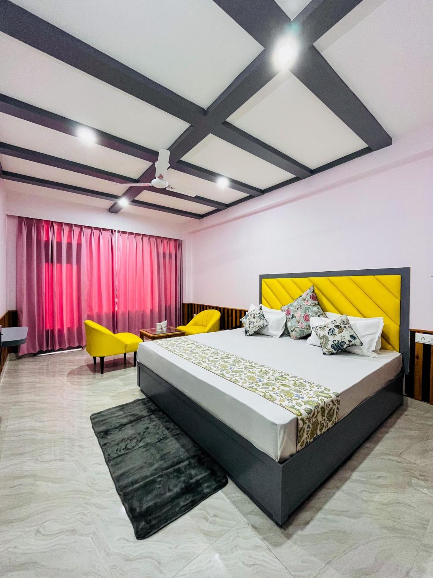 Hotel Apple Flower Manali (Himachal Pradesh) Bagian luar foto